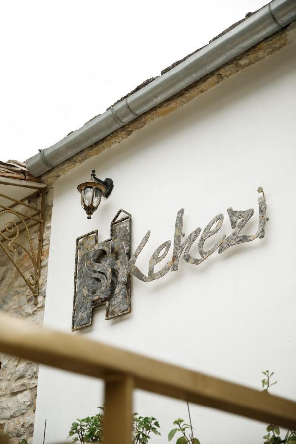 Hotel Ss Kekezi ジロカストラ エクステリア 写真